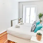 San Martin By Basque Homes * San Sebastian