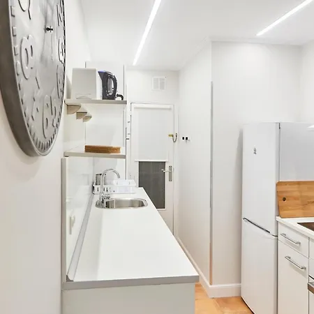 San Martin By Basque Homes Сан-Себастьян